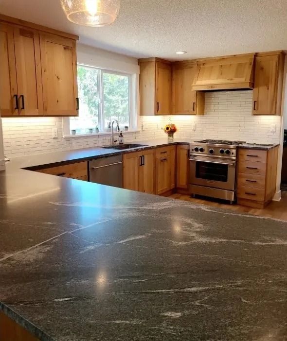 Granite countertop in contemporary kitchen