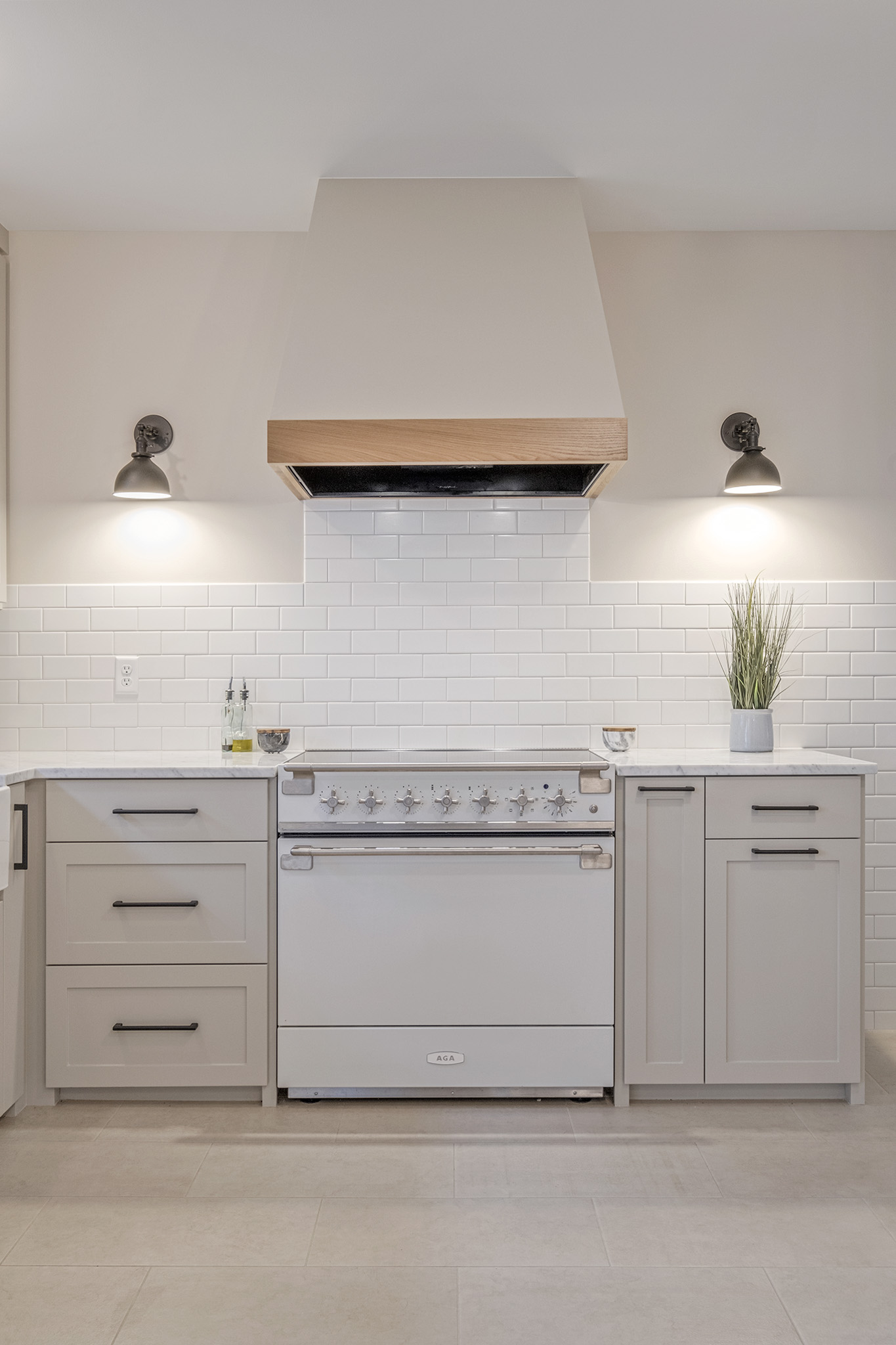 White kitchen stove with range hood